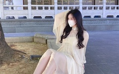 两个人一前一后的上我三明治